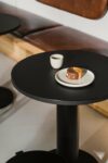 nooma_Fur_SoolCafeTableFi65_OakBlack-1